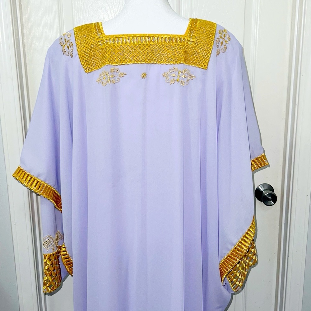 Elegant Gold Embroidered Kaftan Retro Robe, Lilac Color - Picture 3 of 7